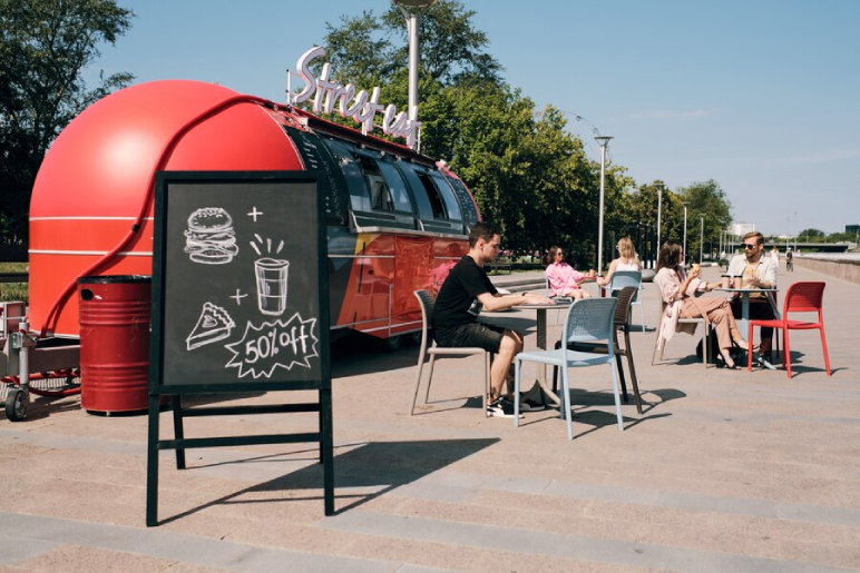 How to choose the best food truck business names?